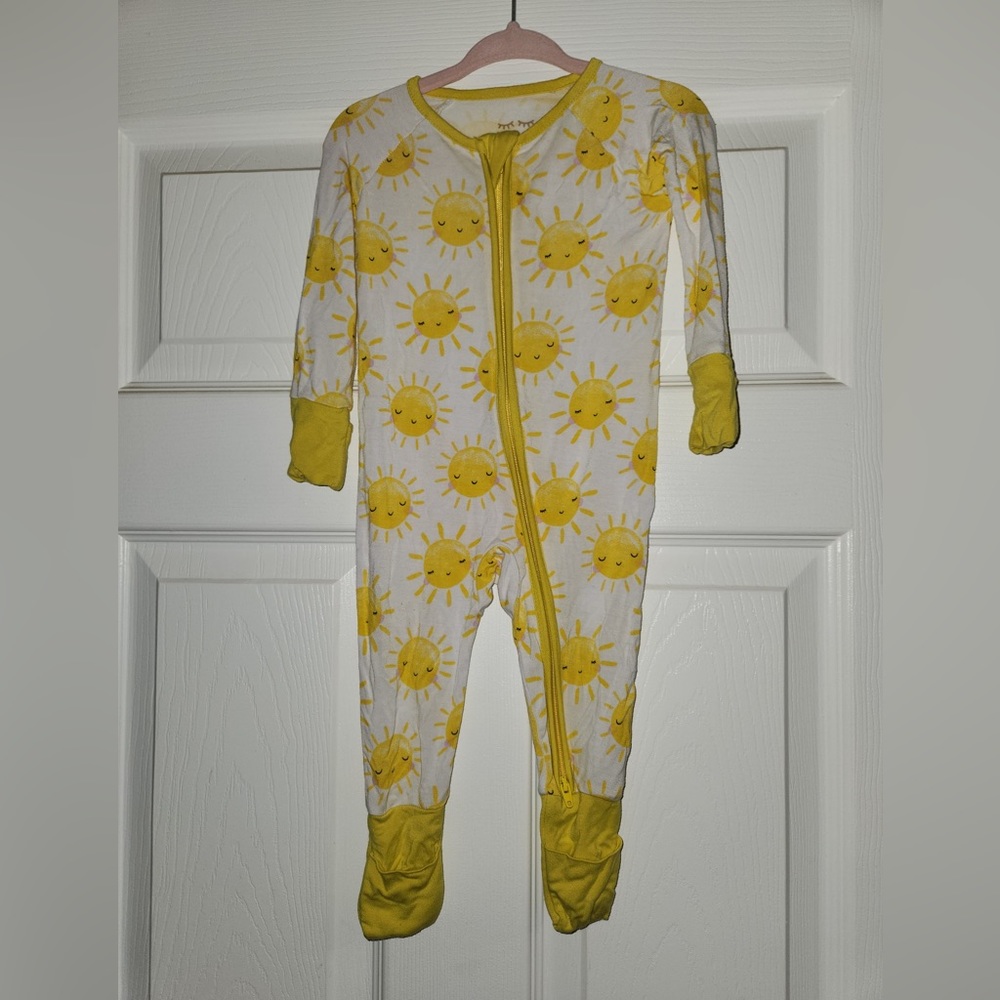GUC Little Sleepies Sunshine zippy 3-6 month